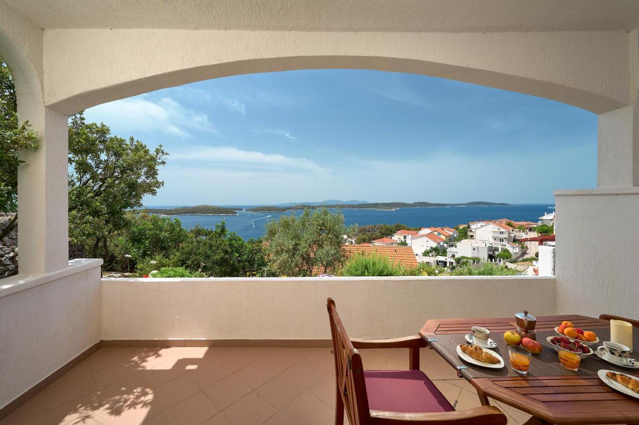 Tilla'S House Hvar Town Exterior foto